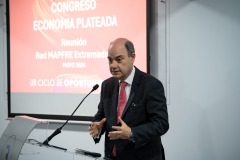 ECONOMIA-PLATEADA-303