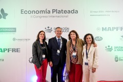 ECONOMIA-PLATEADA-337