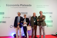 ECONOMIA-PLATEADA-378