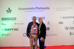 ECONOMIA-PLATEADA-500