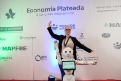 ECONOMIA-PLATEADA-720